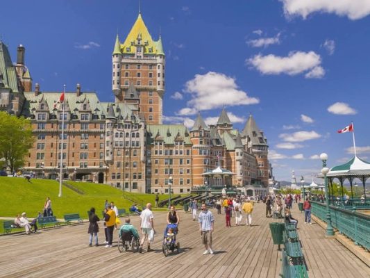 Người Canada nói tiếng gì